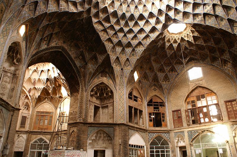 Kashan9.JPG - Wnętrze bazaru