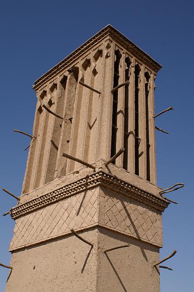 Yazd4.JPG - Badgir - system klimatyzacji stosowany w Iranie od setek lat